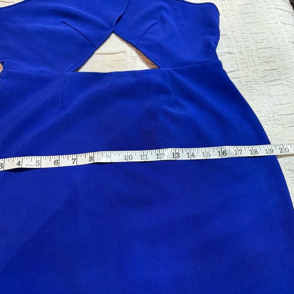 ⭐️Royal Blue Dress as seen on The Bachelor⭐️ - Picture 4 of 6